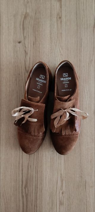 Zapatos Seaside ante marrón