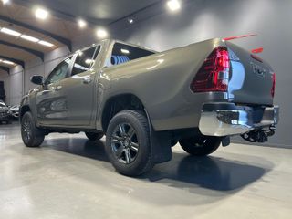 TOYOTA Hilux 2.4 D4D Cab Doble VX AT HVO100