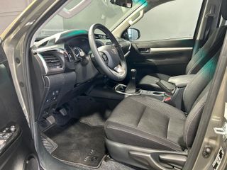 TOYOTA Hilux 2.4 D4D Cab Doble VX AT HVO100