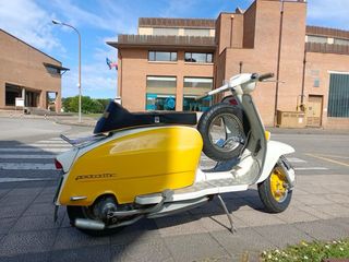 Lambretta LI150 Series 3 restaurada