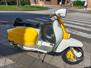 Lambretta LI150 Series 3 restaurada