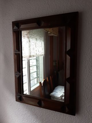 Taquillón antiguo de madera