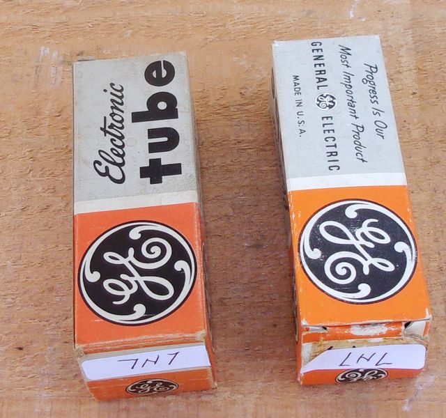 COPPIA DI DOPPI TRIODO LOCTAL TIPO 7N7