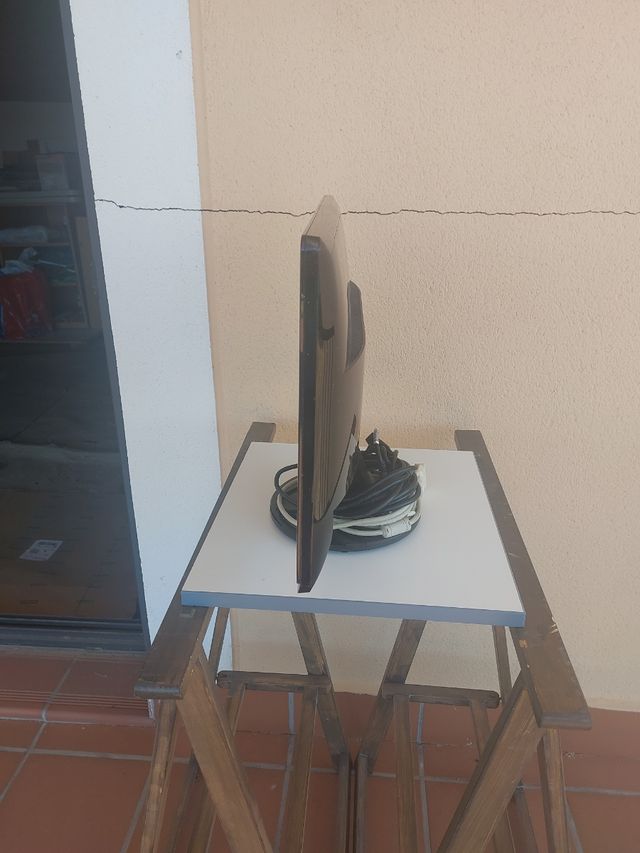 Monitor DELL 22" negro