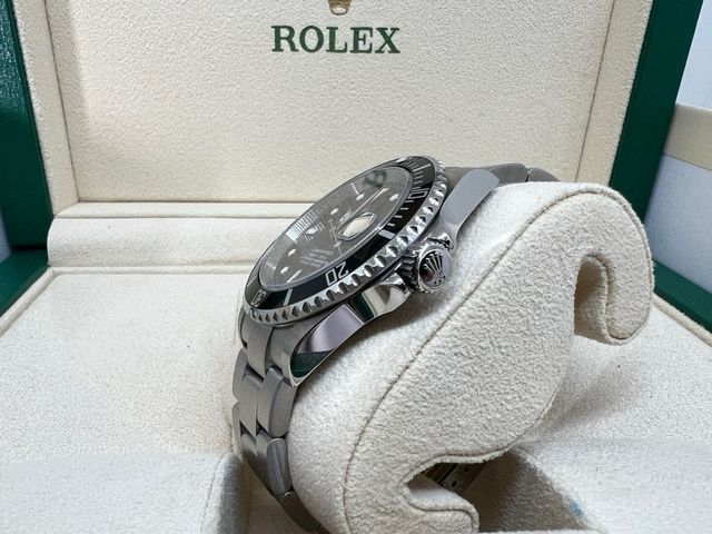 Rolex Submariner 16610 Full Set