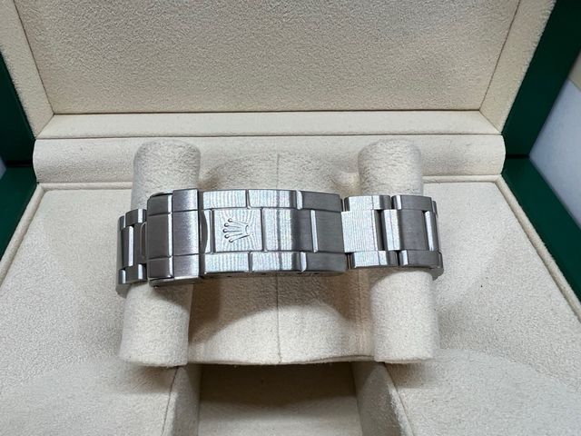 Rolex Submariner 16610 Full Set