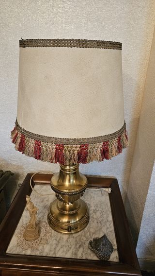 Lampara vintage dorada