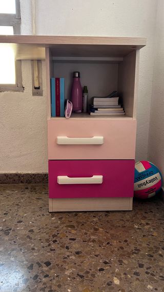 Escritorio infantil rosa y blanco   con cama nido