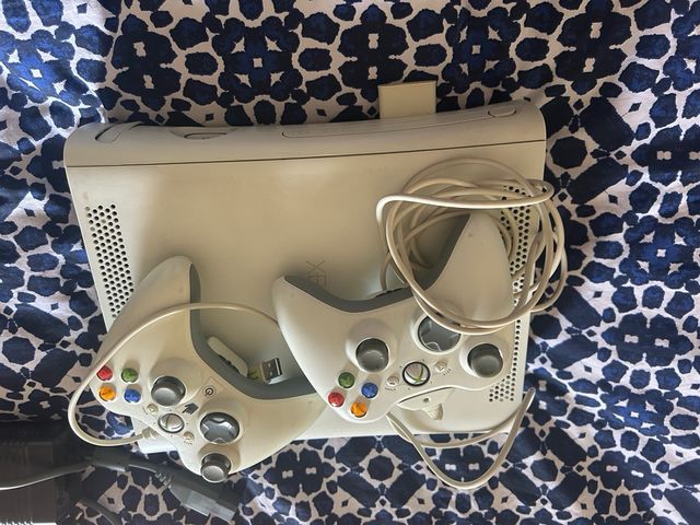 Xbox 360 bianca - 2 controller