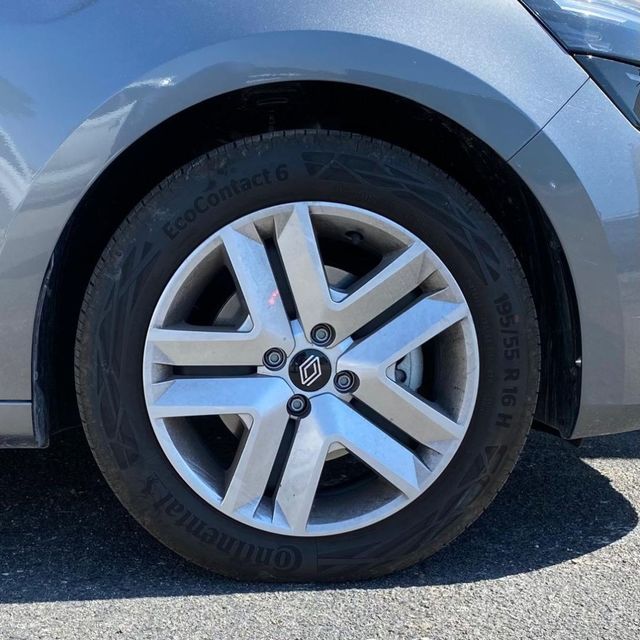 Renault Clio 2023