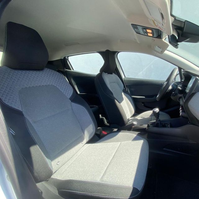 Renault Clio 2023
