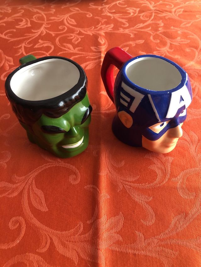 Tazas Avengers Hulk & Capitán América