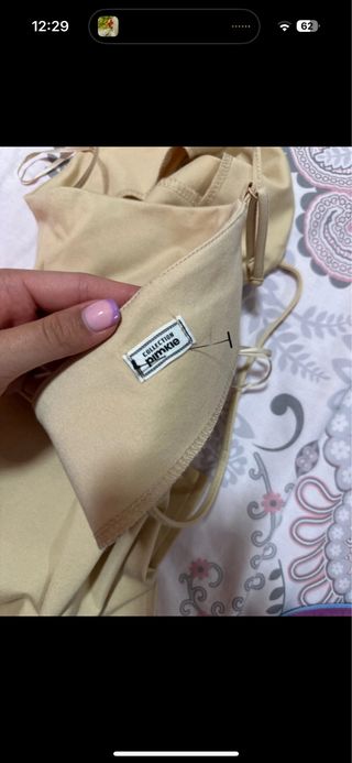 Vestido midi beige