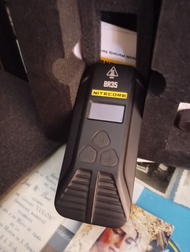 Foco Nitecore BR35 - 1800 lúmenes