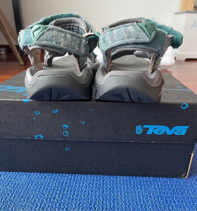 Sandalias Teva - Talla 37