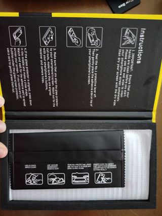 Protector pantalla 9H Xiaomi Redmi 7A y 8 fundas