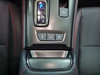 Lexus LBX 1.5 136cv HEV Elegant+ Black