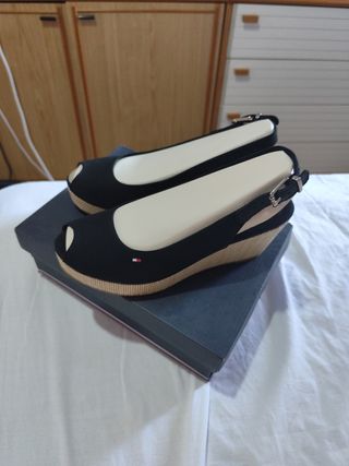 Zapatos Tommy Hilfiger negros