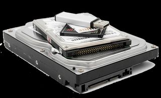 Recuperación de datos de smartphones y discos pc.