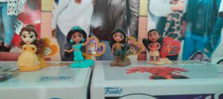 Minis Princesas Disney Kinder.