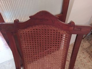 Mecedora mimbre marrón