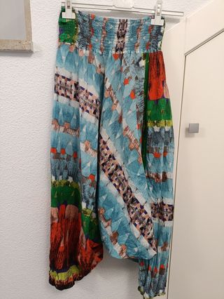 Pantalones harem estampados