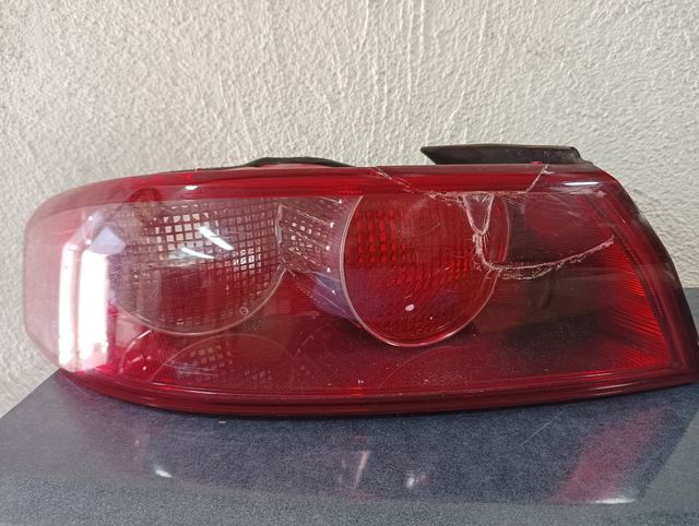 Piloto trasero izquierdo Alfa Romeo 159