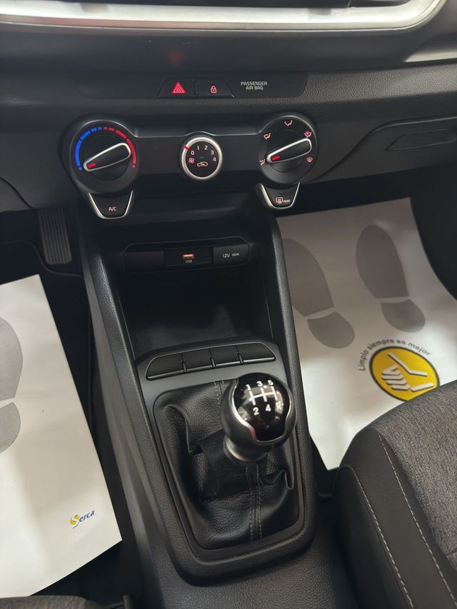 Kia Stonic Concept 1.2i 84 c.v