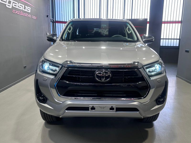 Toyota Hilux 2025, foto 4