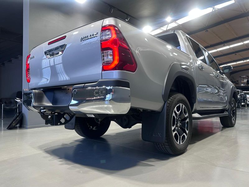 Toyota Hilux 2025, foto 13