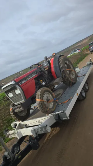 SERVICIO DE GRÚA Y PORTACOCHE 24/7