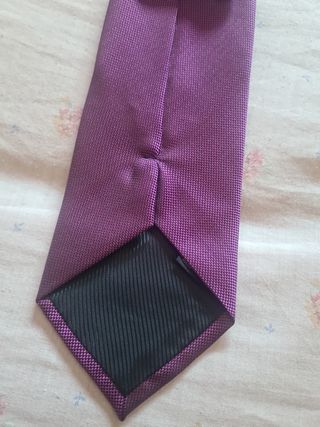 Corbata morada - elegante
