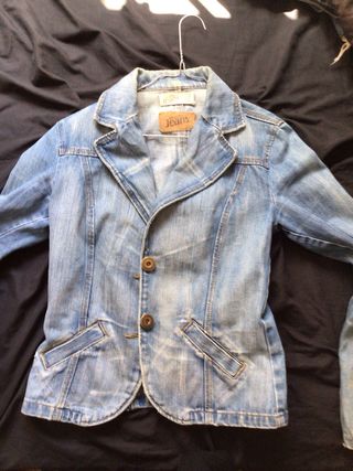 Chaqueta vaquera Bershka