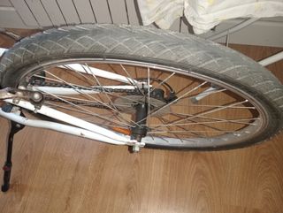 Bicicleta Btwin 24" blanca 