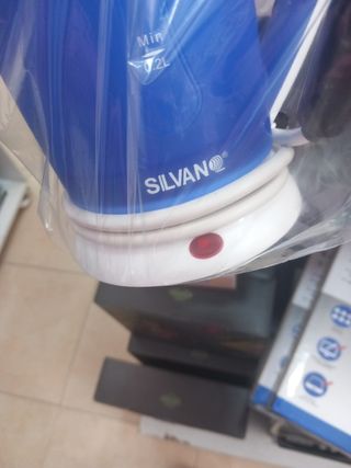 Hervidor de viaje Silvano 0.5L 12V