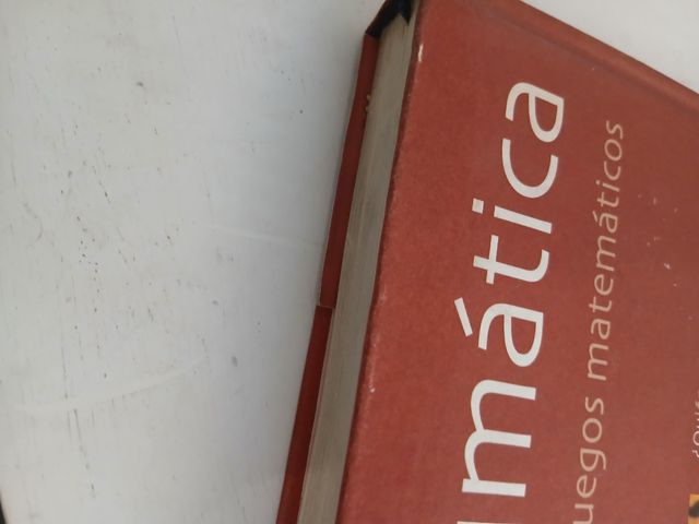 Enigmática: enigmas y juegos matemáticos