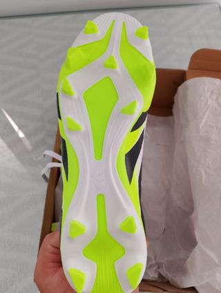 Zapatillas Adidas - Fútbol