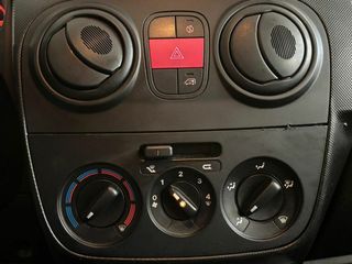 Fiat Fiorino Cargo Base N1 1.3 MJet 70 kW (95 CV)