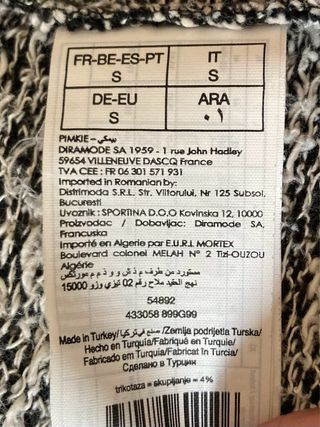 Chaqueta negra y blanca Pimkie