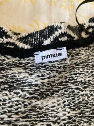 Chaqueta negra y blanca Pimkie