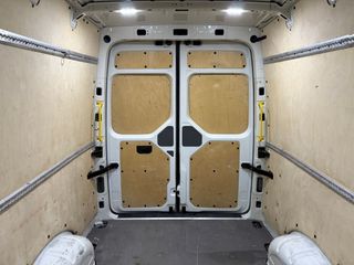 Volkswagen Crafter 35 Furgon BM TA L3H3 2.0TDI 103kW140CV - IMPECABLE !!!