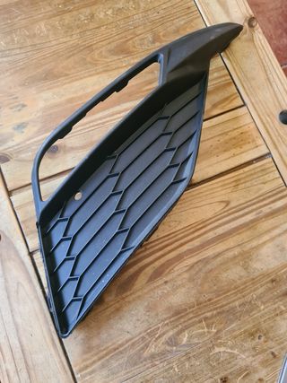 Rejilla parachoques Seat Leon MK3