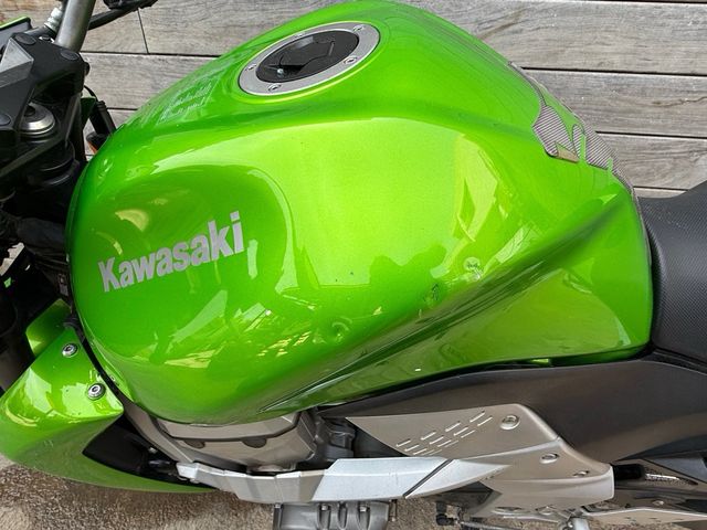 Kawasaki Z750 verde - despiece