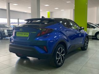Toyota C-HR Advance 1.8 125He-CVT HEV Espectacular