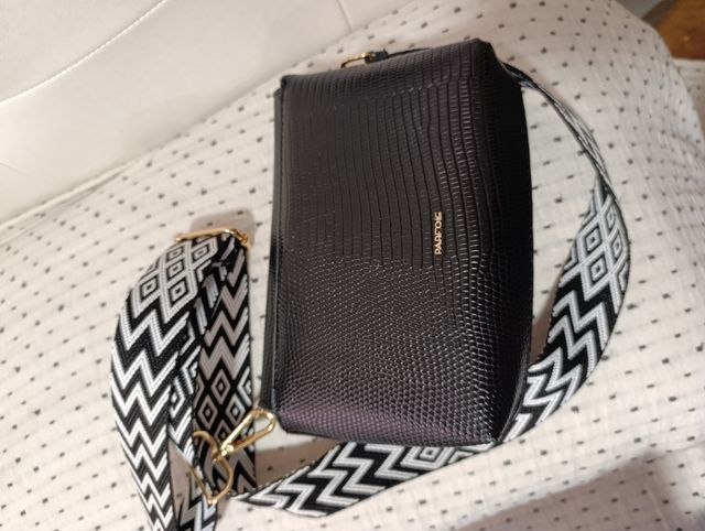 Bolso negro parfois bandolera