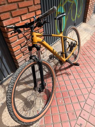 Bicicleta CUBE MTB 2023 talla L