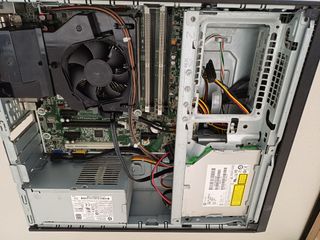 HP EliteDesk 705 G3 (no enciende)