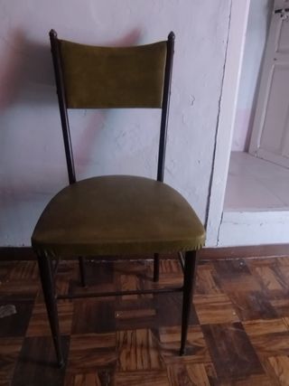 Silla antigua hierro - verde oliva