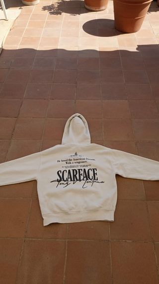 Sudadera Pull&Bear blanca Scarface