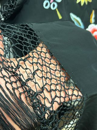 Mantón de Manila antiguo bordado